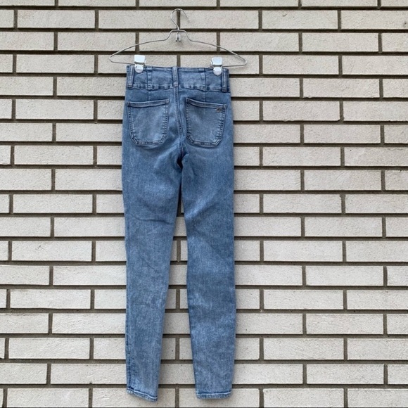 American Eagle Outfitters AEO Super Hi-Rise Jegging Jeans - Picture 5 of 12